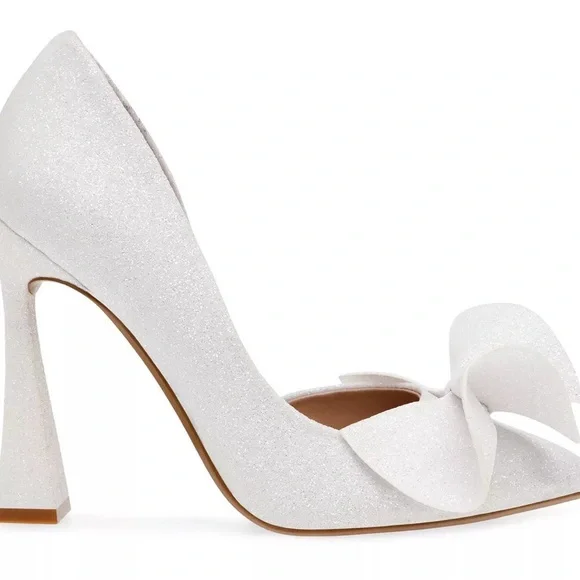 Betsey Johnson Glitter Cream Bow Heels - Picture 2 of 4